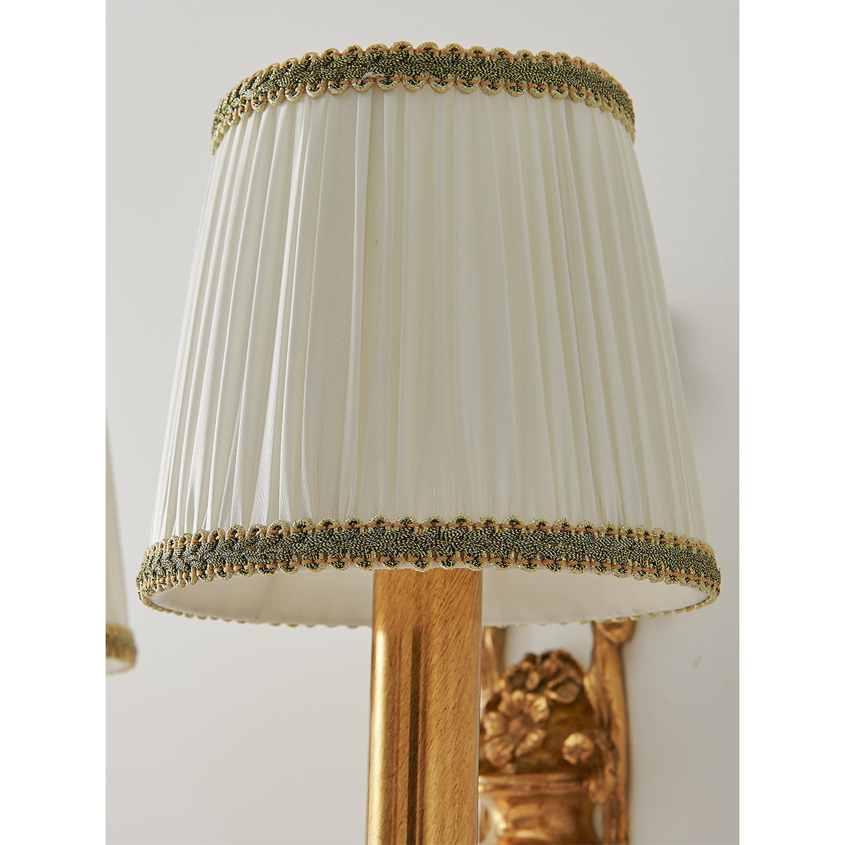 Marquis Wall Lamp