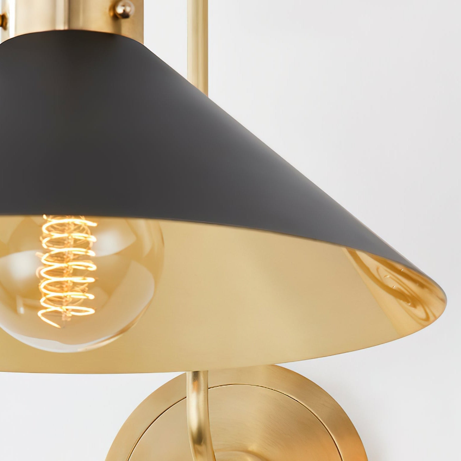 Silva Vintage Indoor Wall Lamp Brass