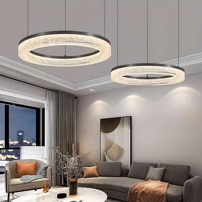 Elaiaine Chandelier