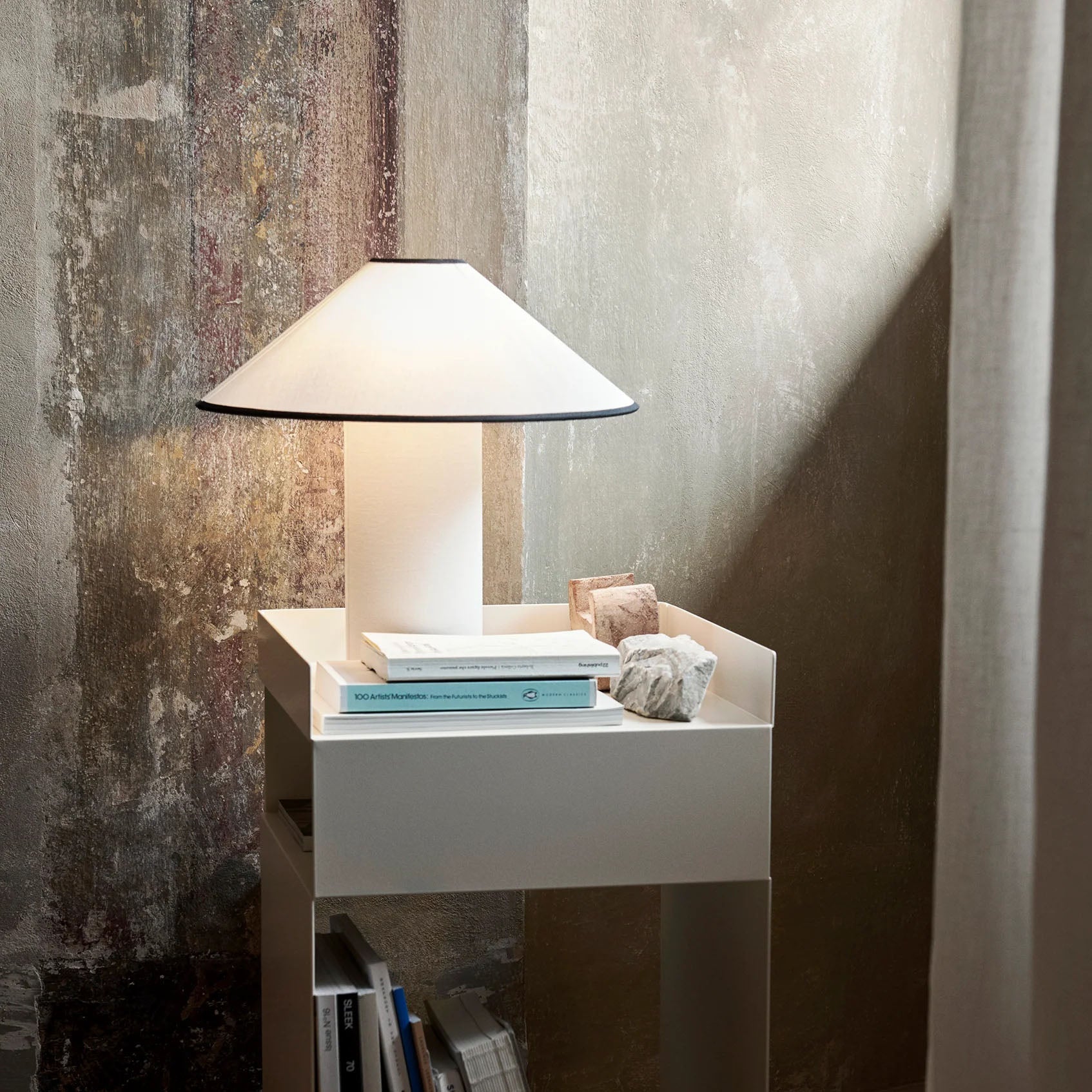 Maddy Minimalist Table Lamp