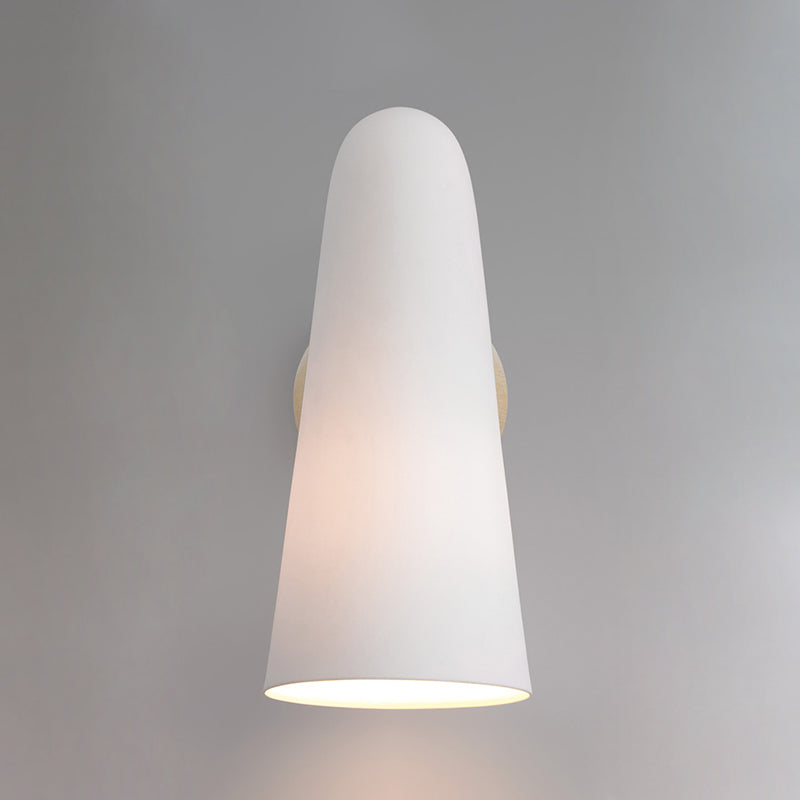 Lioririella Conical Glass Wall Lamp
