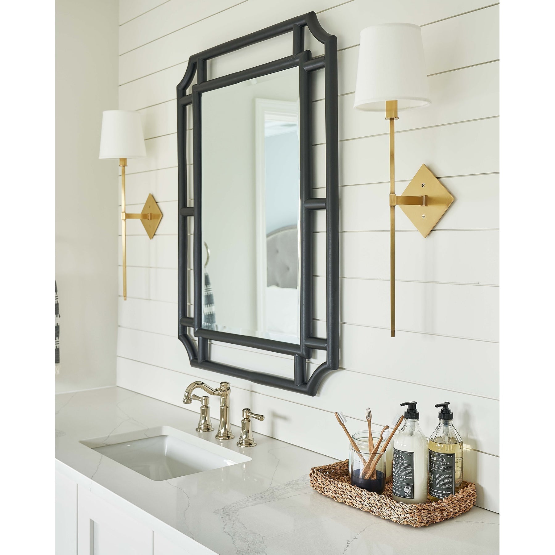 Marblea Wall Lamp