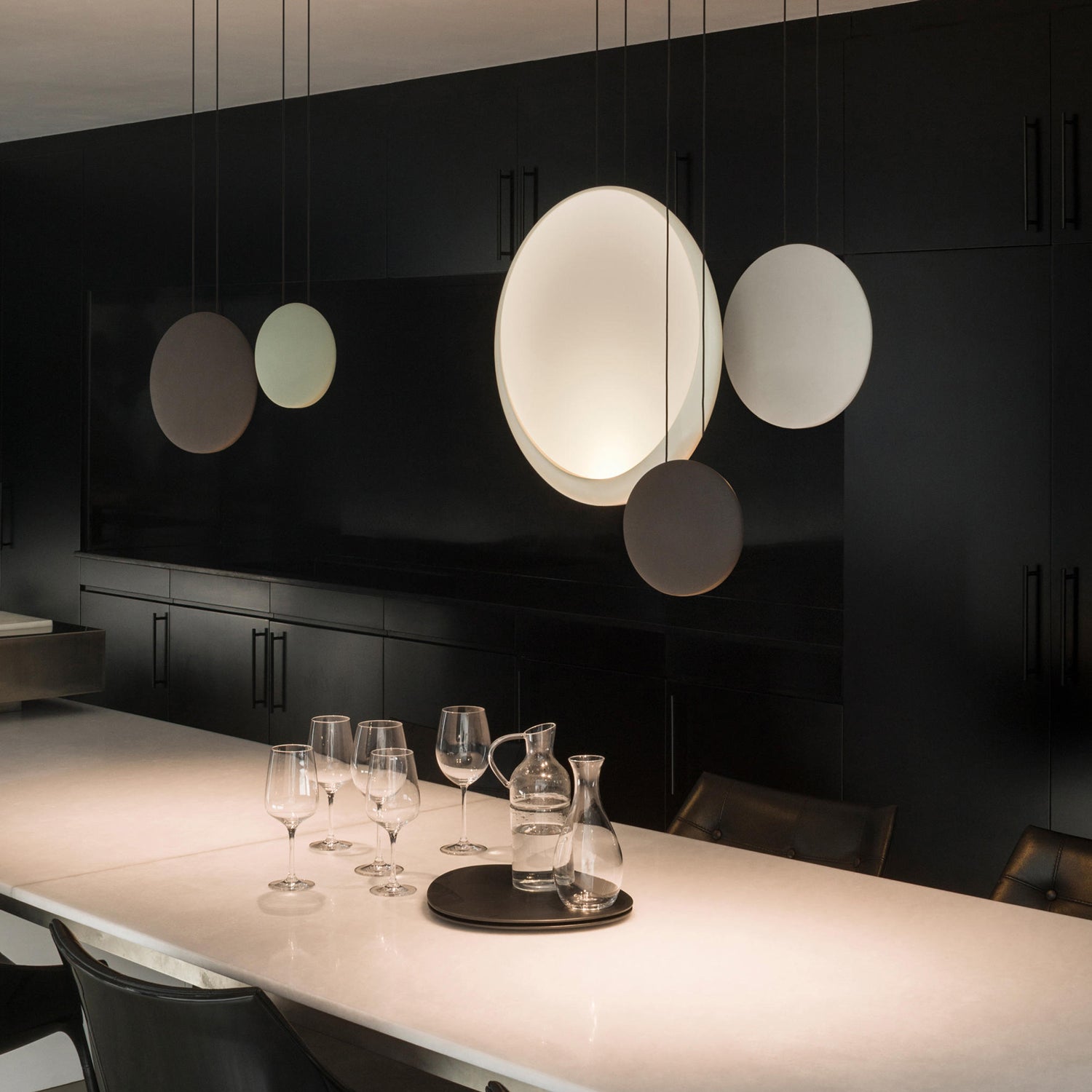 Caniel Resin Artistic Pendant Light