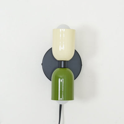 Teriielle Wall Lamp Green Black Minimalist Plug-In