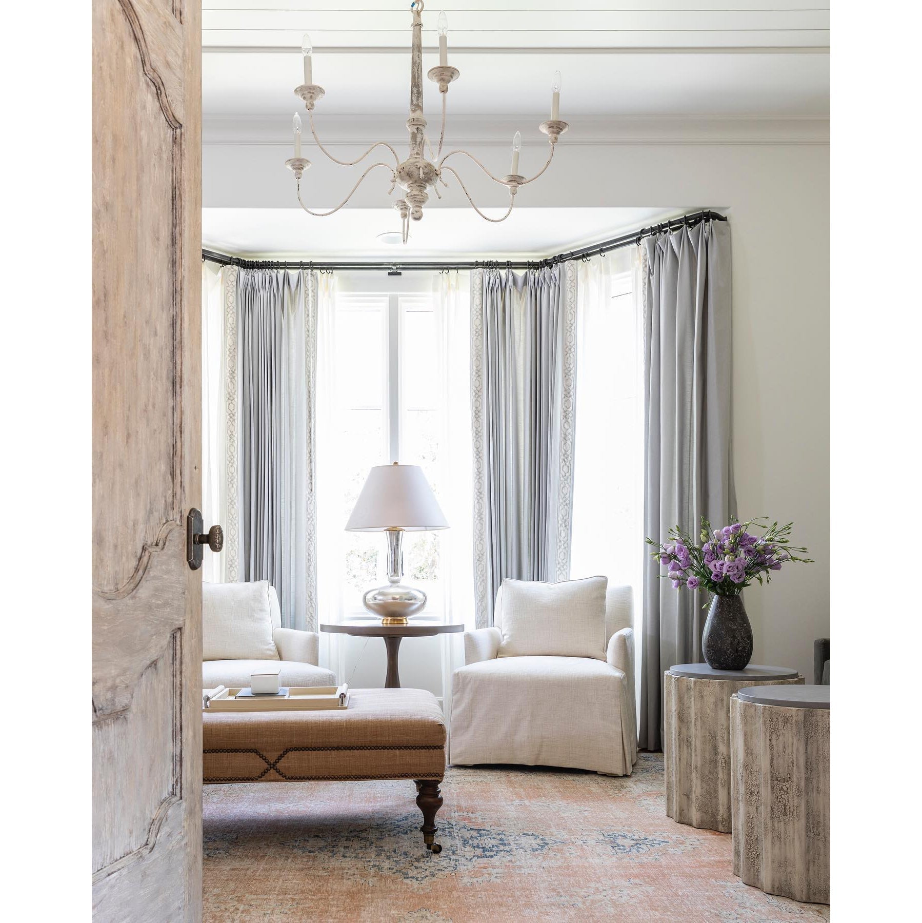 Norivaria Chandelier