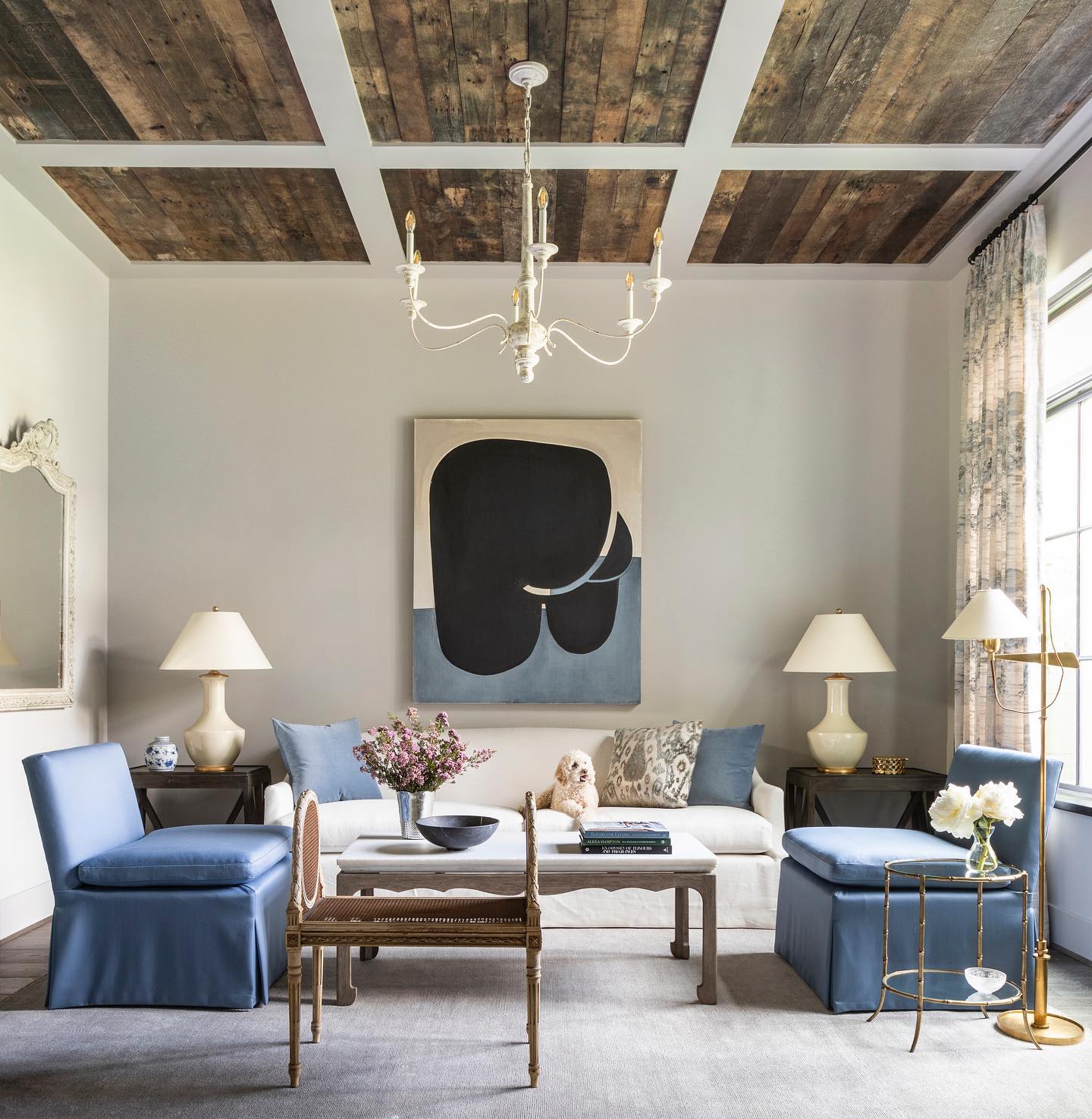 Norivaria Chandelier
