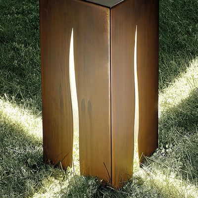 Ugo Outdoor Light Crack Cube