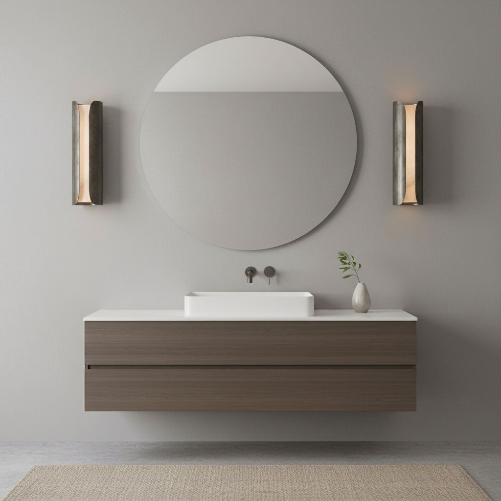 Veltharo Cradled Alabaster Sconce