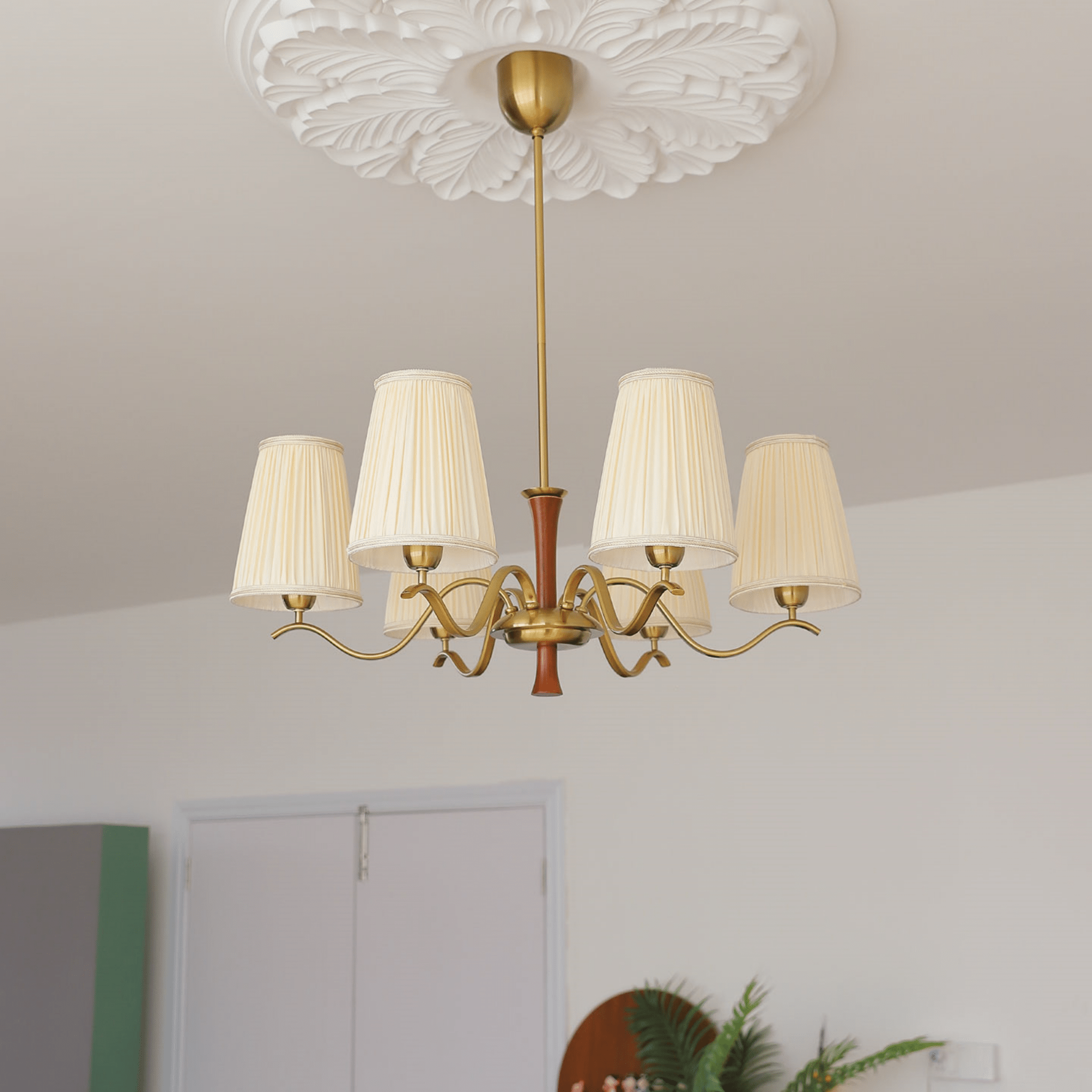 Renoraria Chandelier