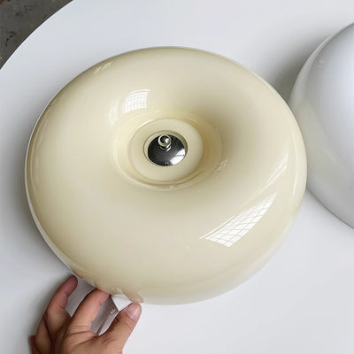 Velisiel Chandelier Cream Pudding with Blown Glass