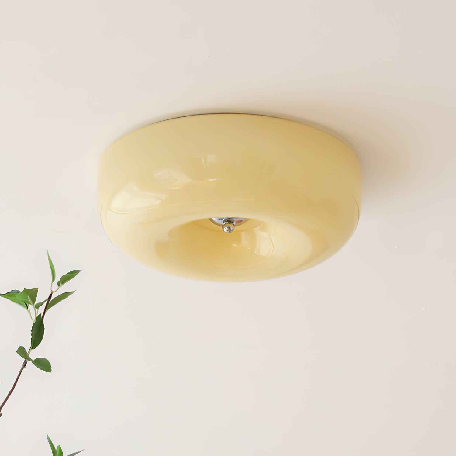 Velisiel Chandelier Cream Pudding with Blown Glass