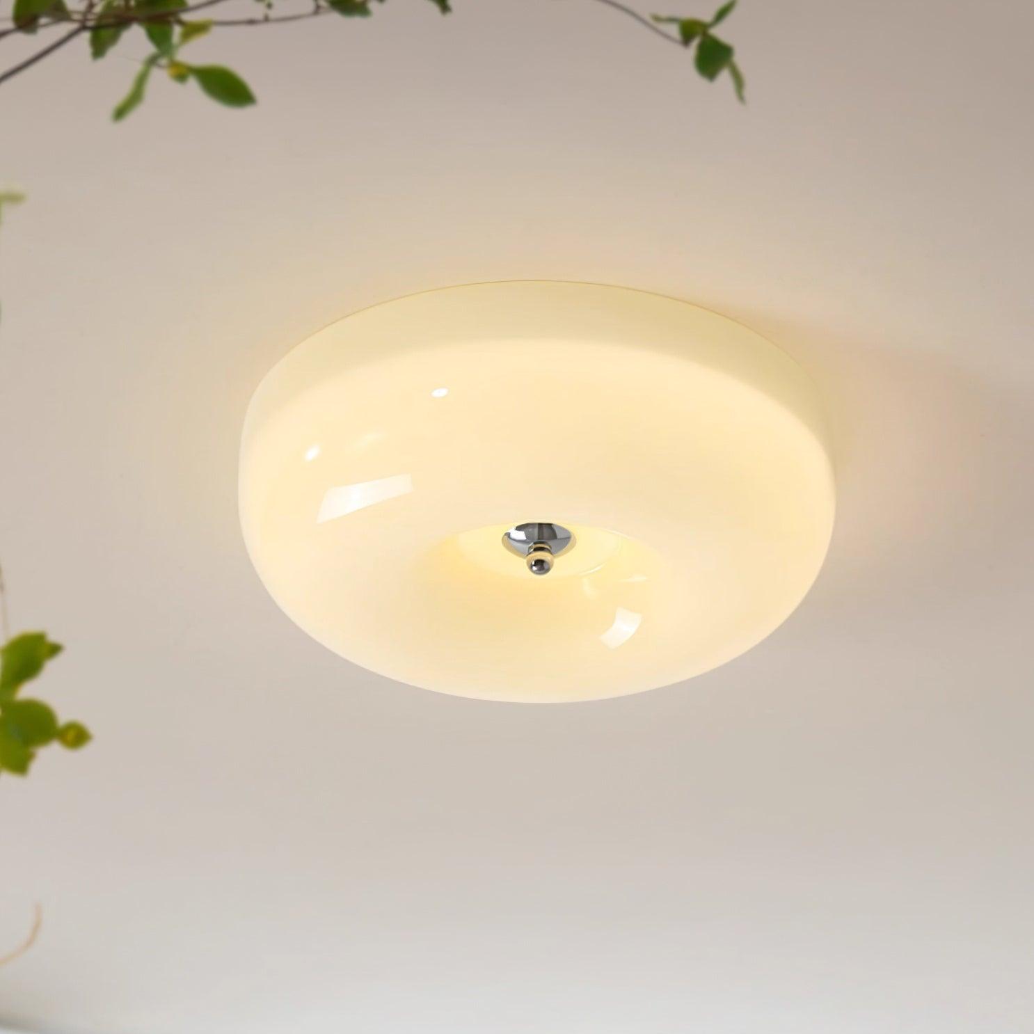 Velisiel Chandelier Cream Pudding with Blown Glass