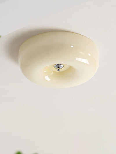 Velisiel Chandelier Cream Pudding with Blown Glass