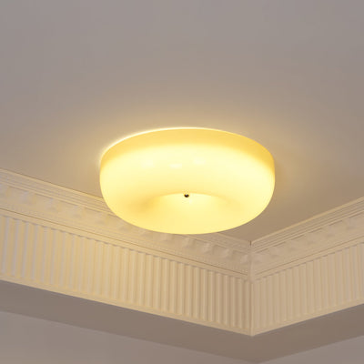 Velisiel Chandelier Cream Pudding with Blown Glass