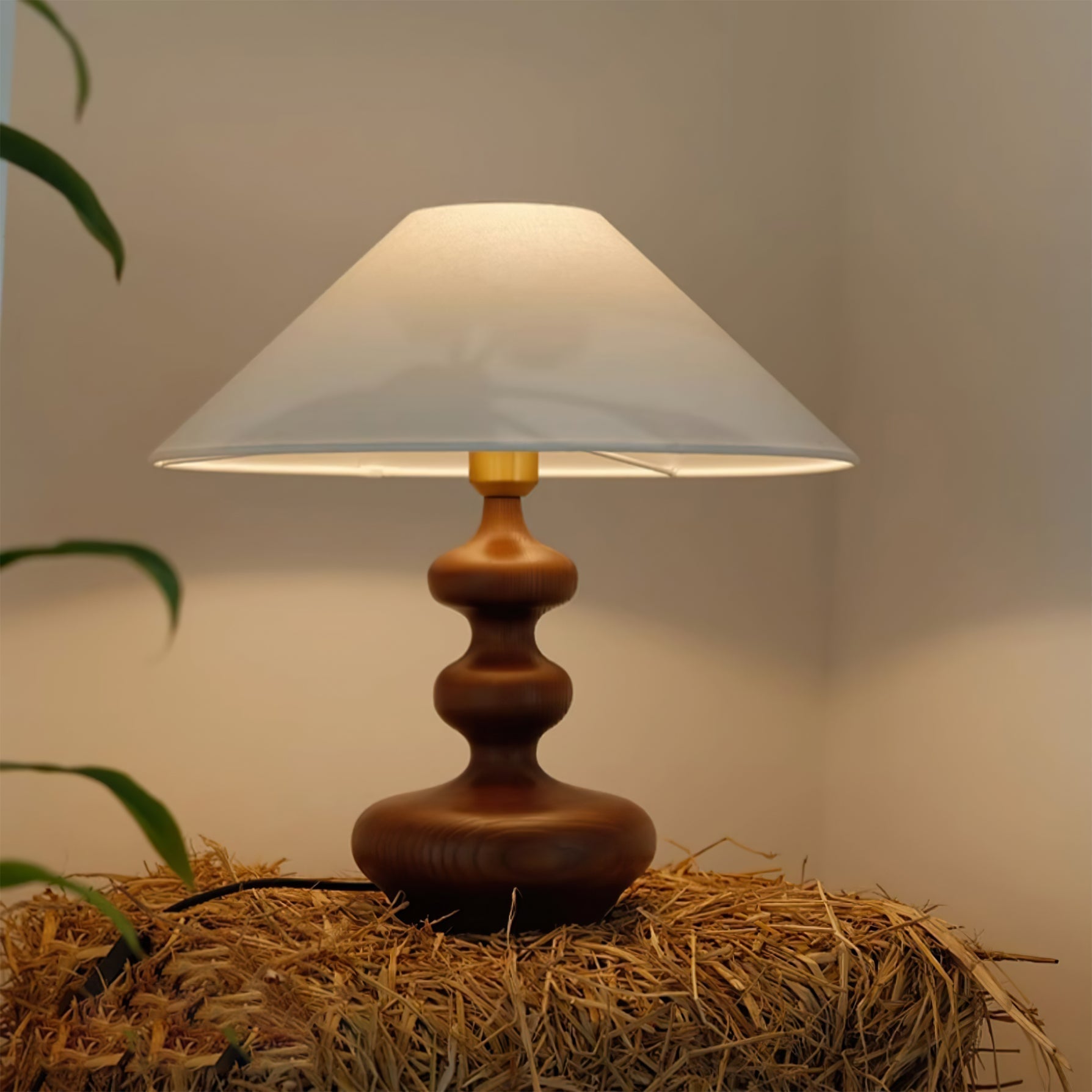 Vominex Wood Fabric Vintage Table Lamp