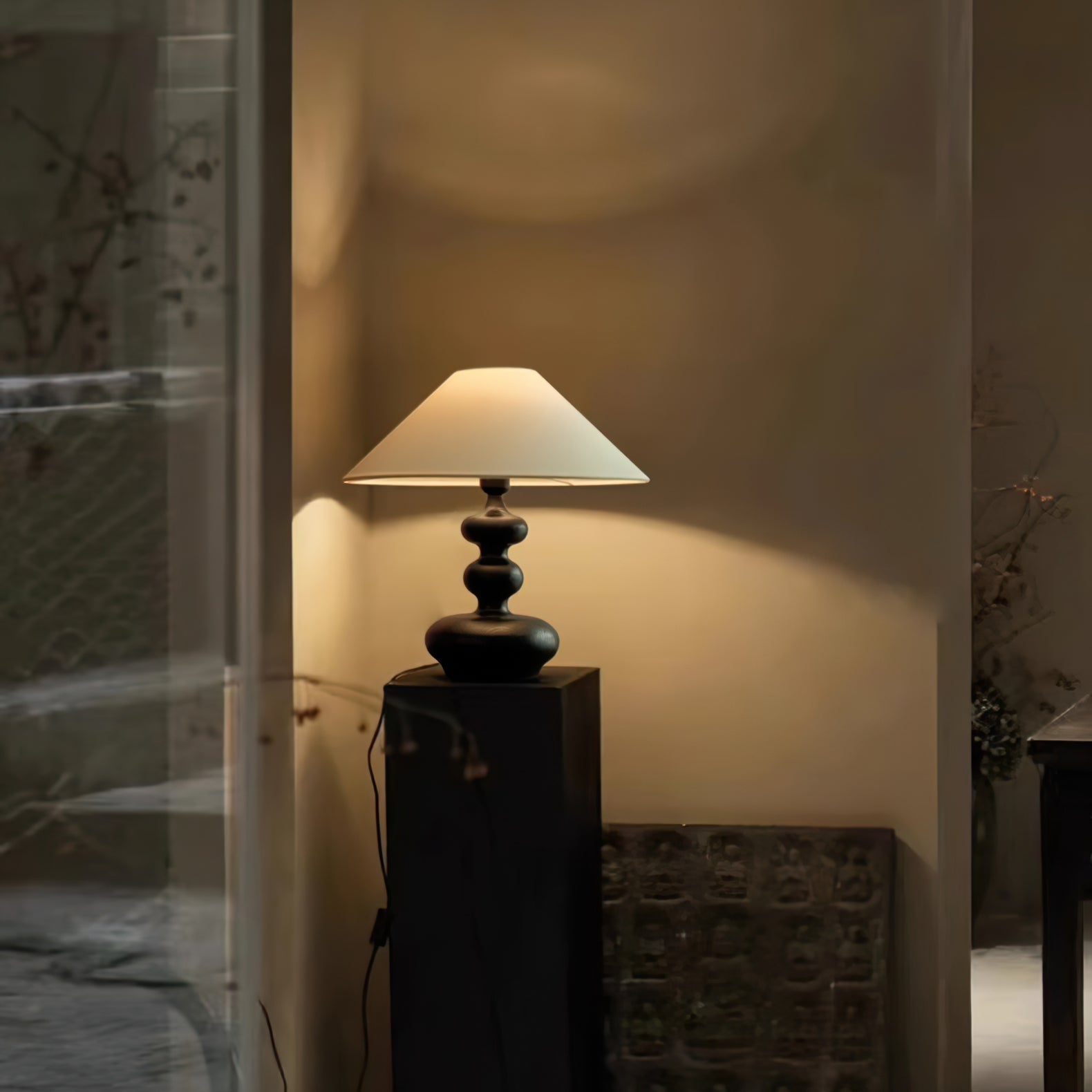 Vominex Wood Fabric Vintage Table Lamp