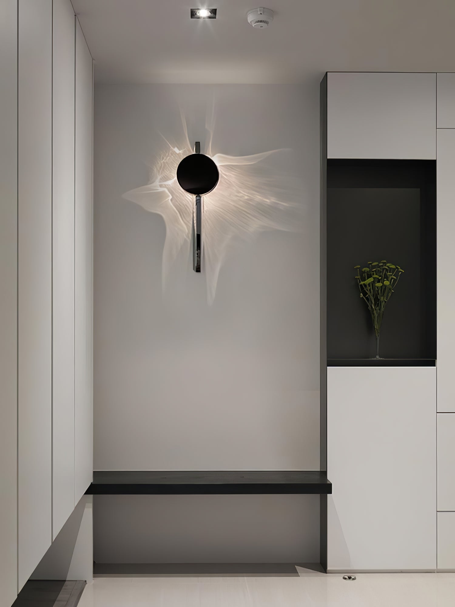 Delaview Kinetic Shadow Indoor Wall Light