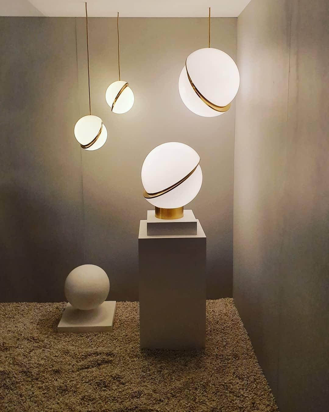 Solaria Futuristic Table Lamp