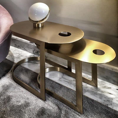 Solaria Futuristic Table Lamp