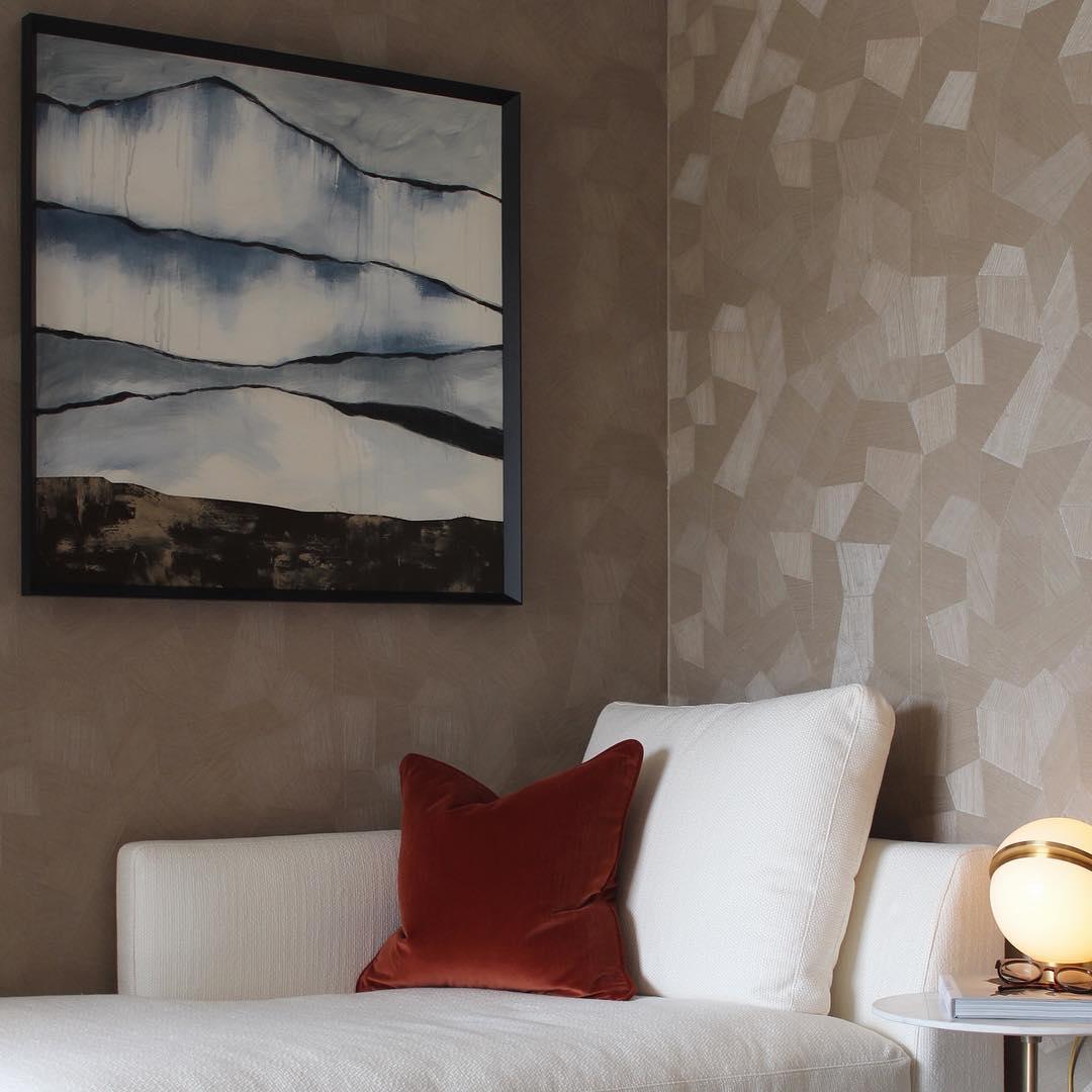 Solaria Futuristic Table Lamp