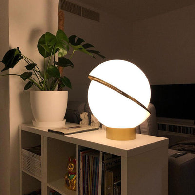 Solaria Futuristic Table Lamp
