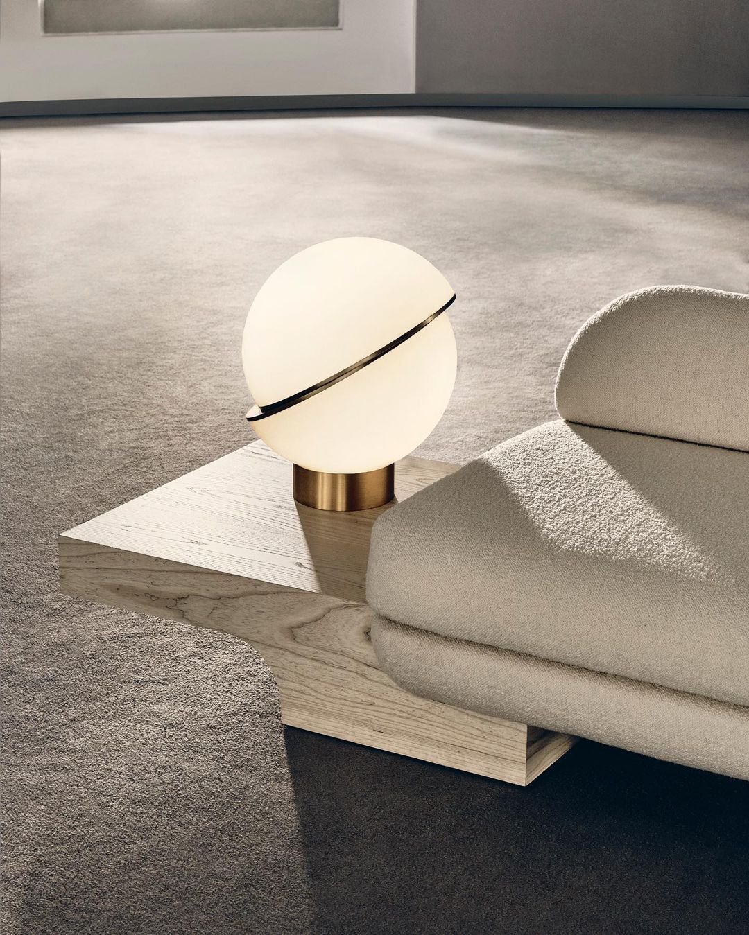 Solaria Futuristic Table Lamp