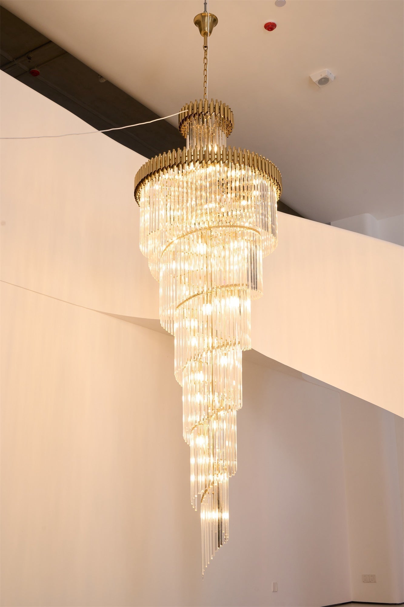 Eurmirila Crystal Spiral Chandelier