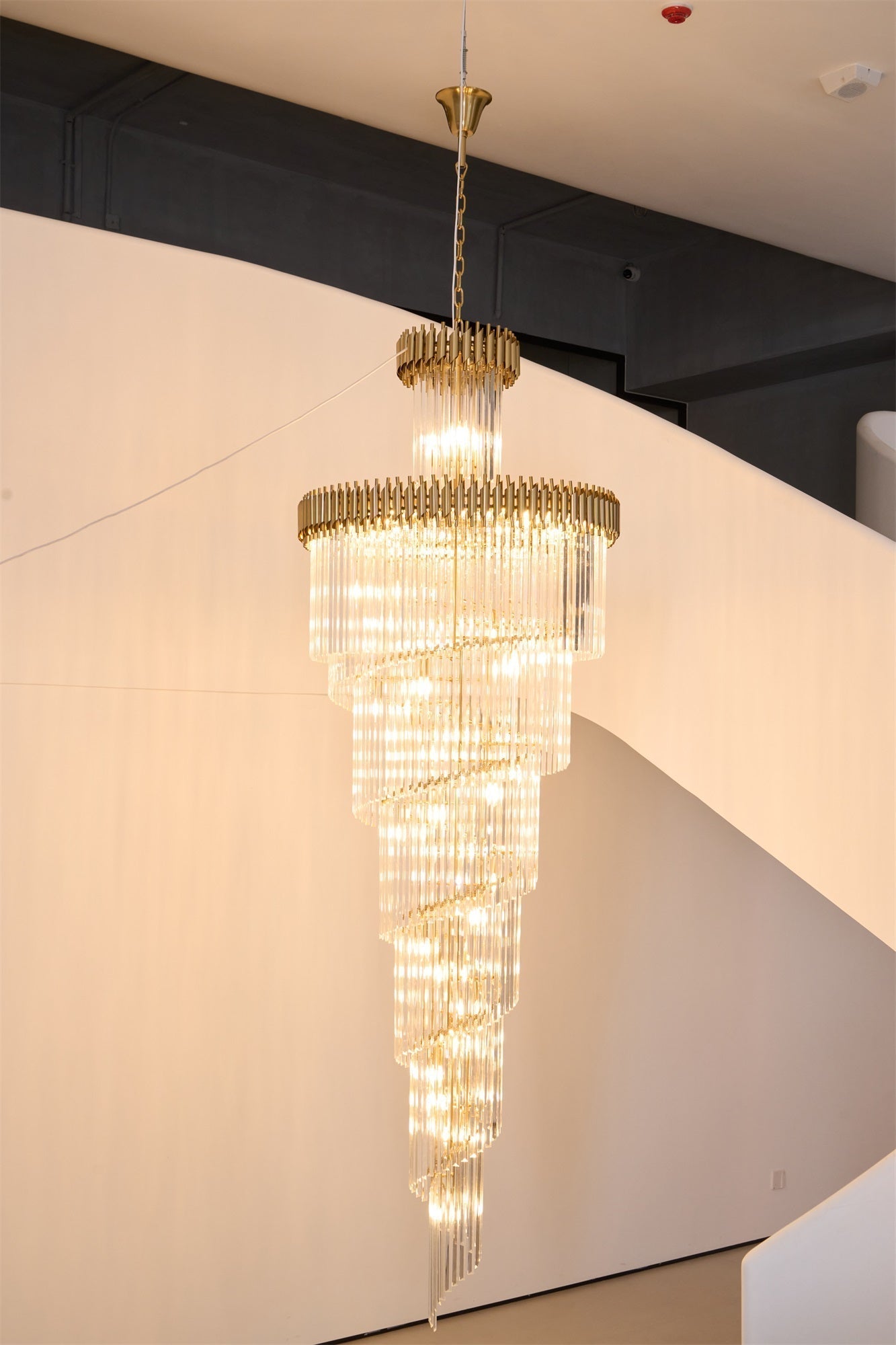 Eurmirila Crystal Spiral Chandelier