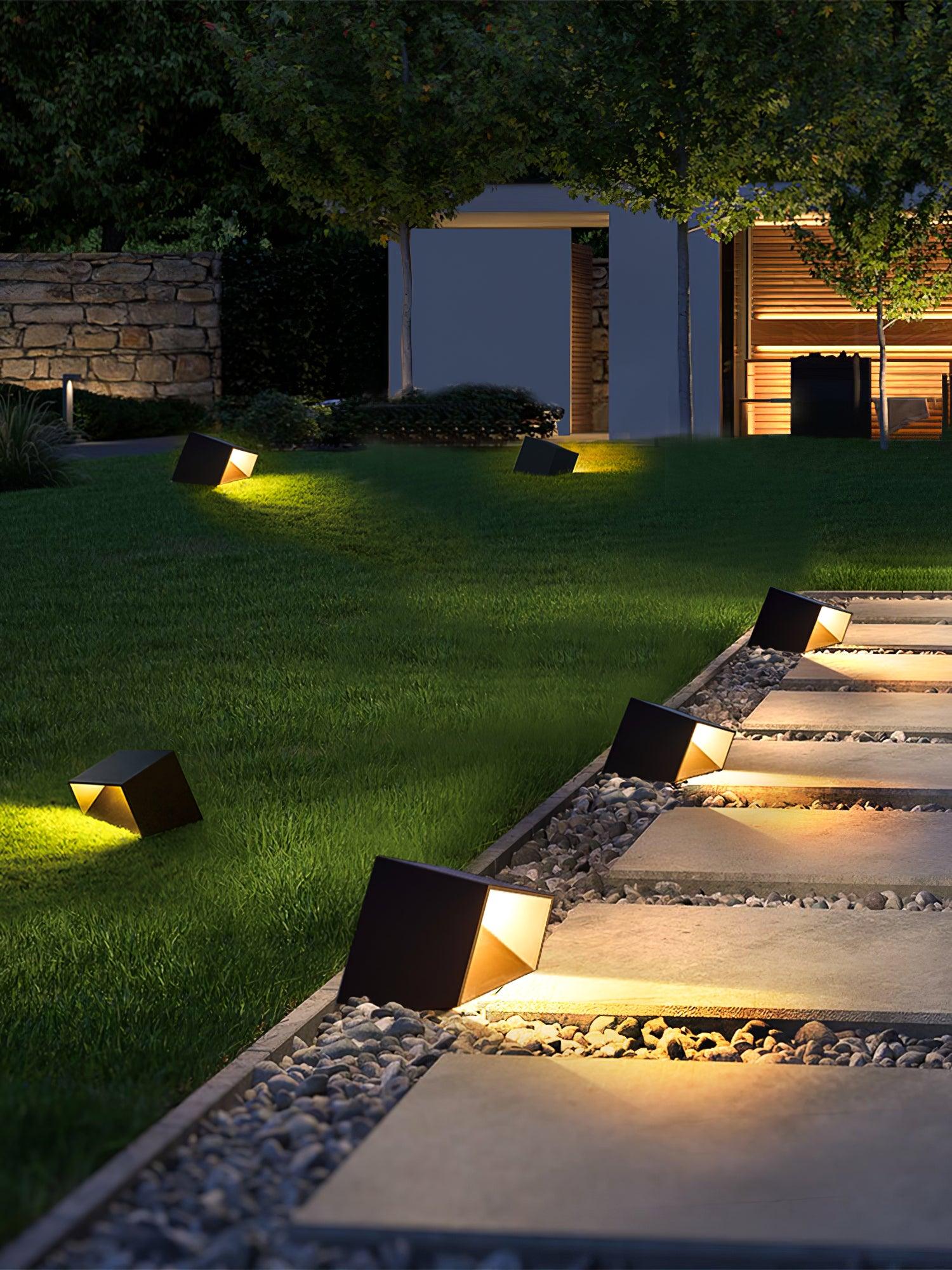 Pearl Modern Outdoor Light