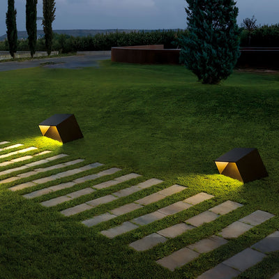 Pearl Modern Outdoor Light