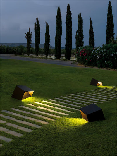 Pearl Modern Outdoor Light