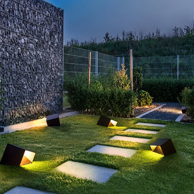 Pearl Modern Outdoor Light