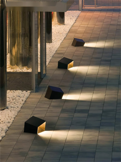 Pearl Modern Outdoor Light