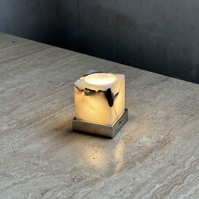 Mirisira Table Lamp