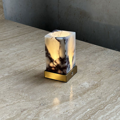Mirisira Table Lamp