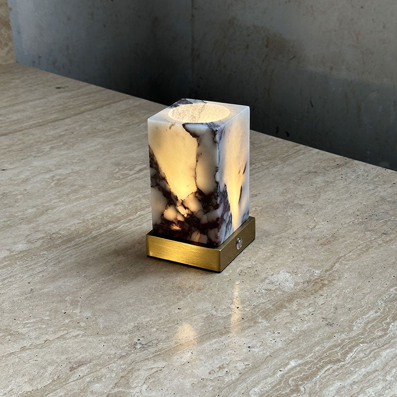 Mirisira Table Lamp