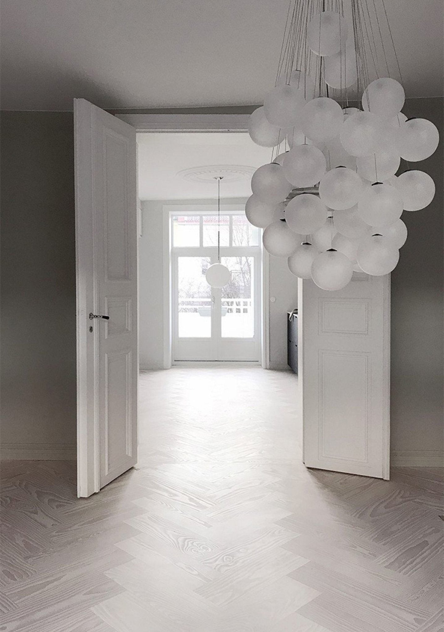 Orellis Cascade Chandelier