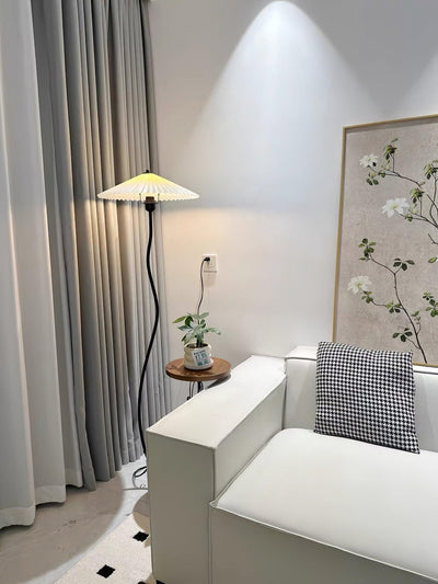 Ghel Minimalist Wood Floor Lamp