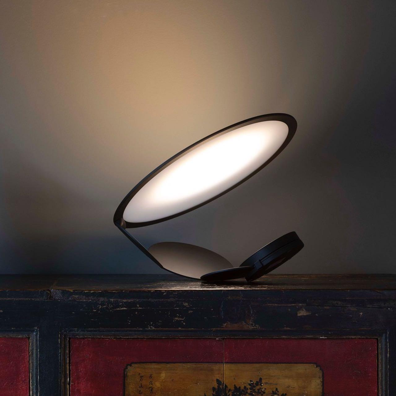 Calalena Contemporary Table Lamp