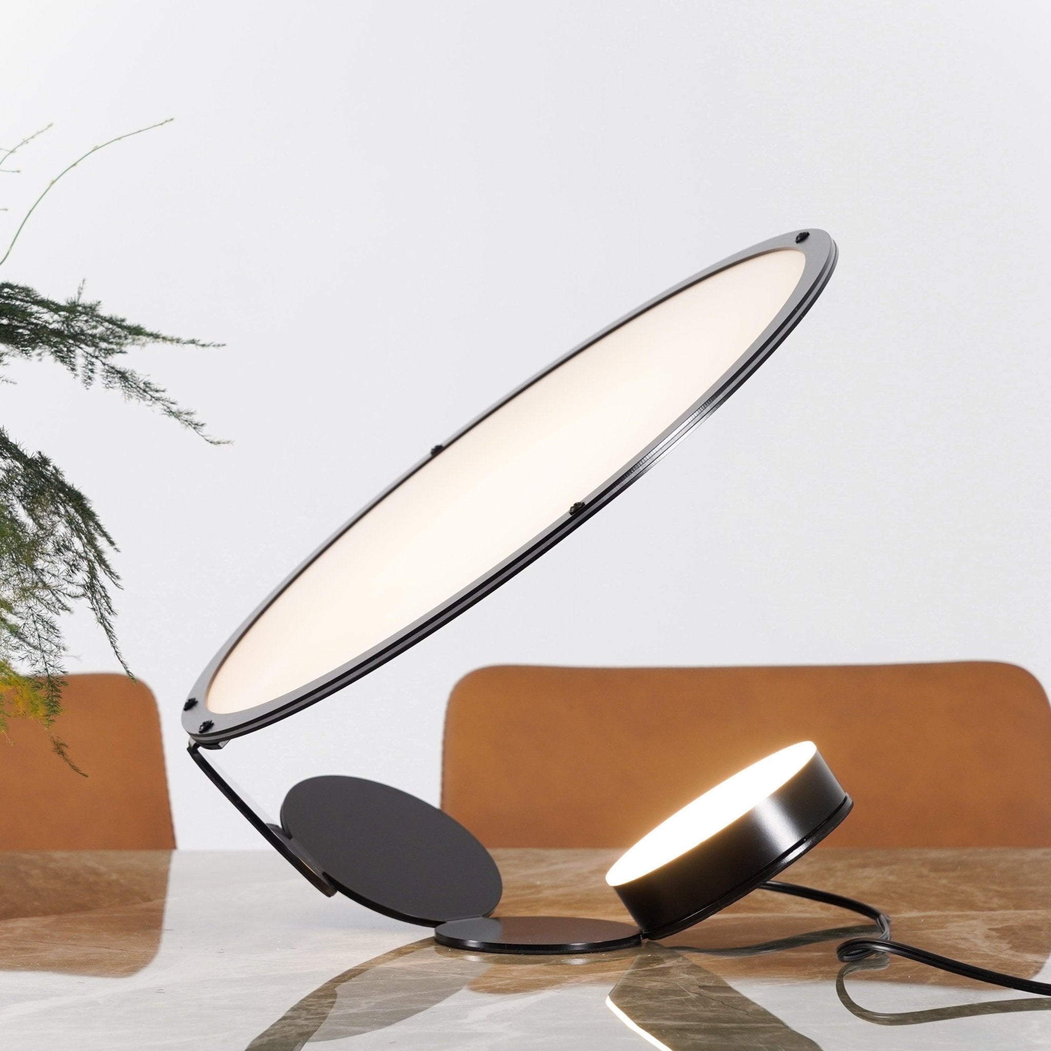 Calalena Contemporary Table Lamp