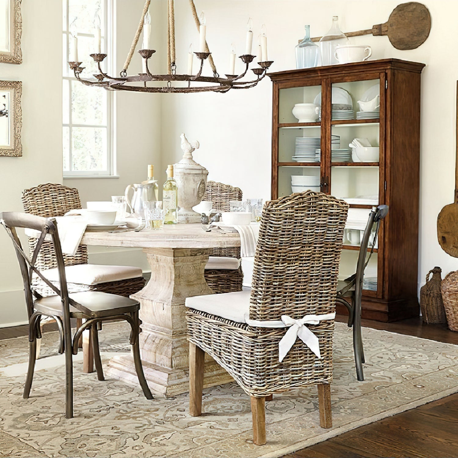 Traver Chandelier