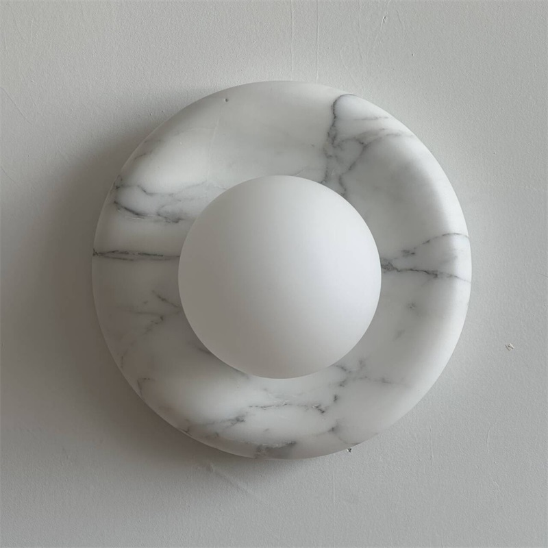 Zoraean Wall Lamp