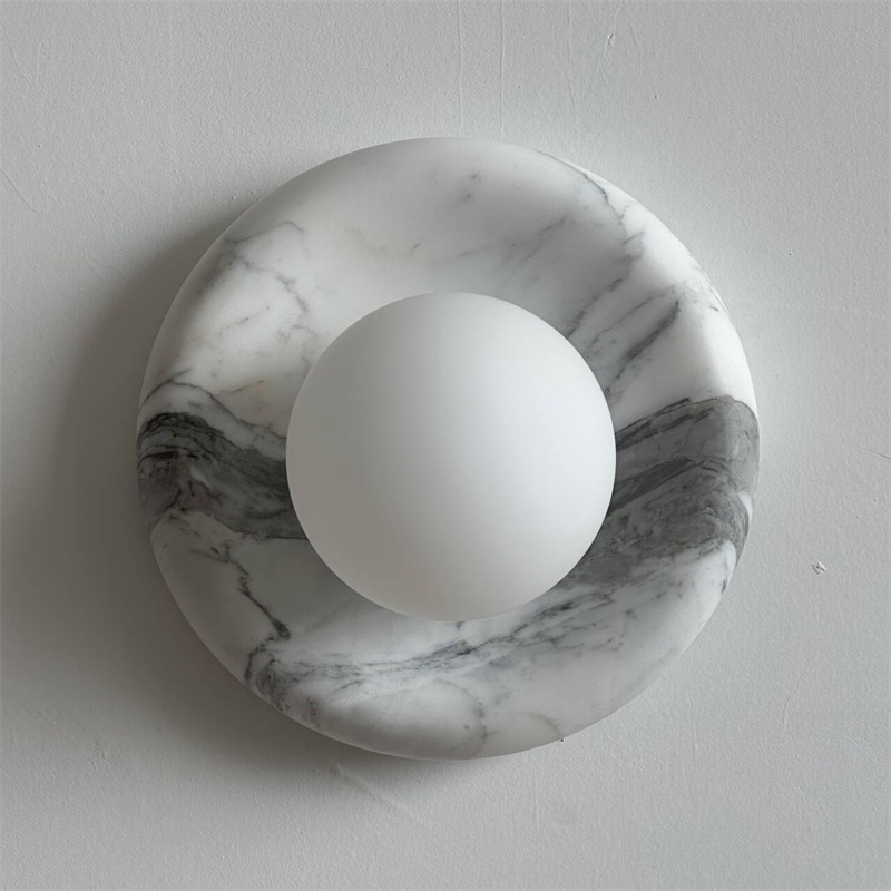 Zoraean Wall Lamp