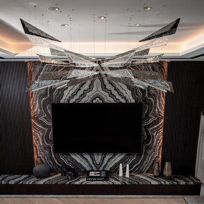 Nyvelle Fluid Chandelier