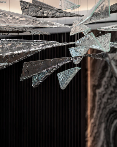 Nyvelle Fluid Chandelier