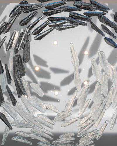 Nyvelle Fluid Chandelier