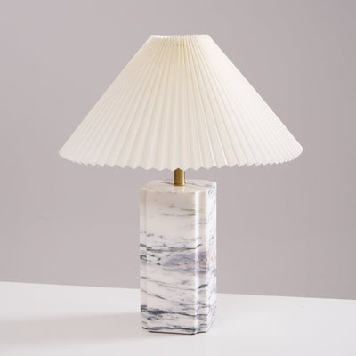 Selaleria Modern Table Lamp