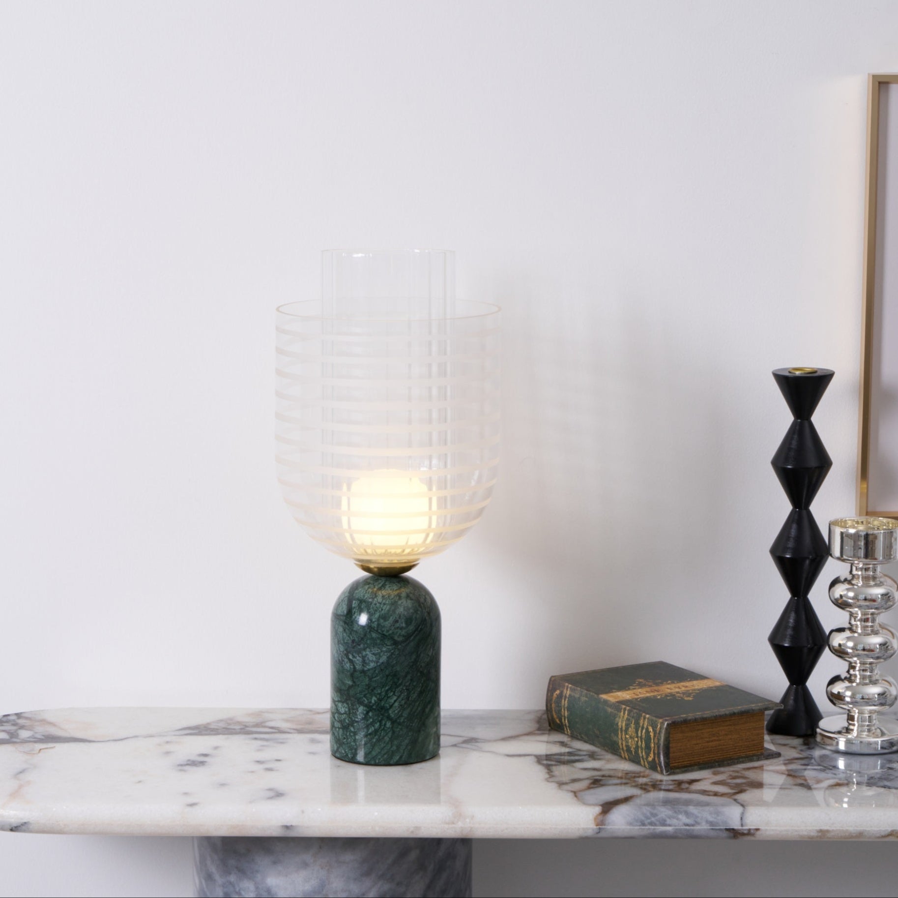 Selisette Elegant Marble Table Lamp