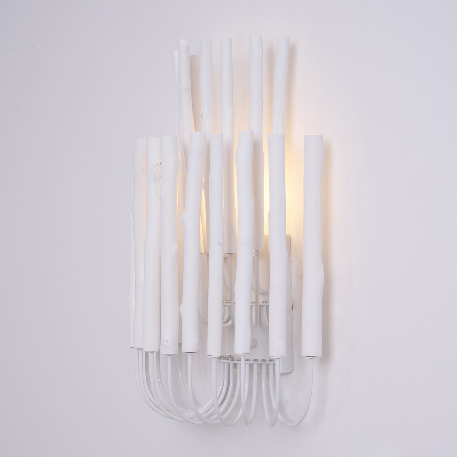 Vasilora Individual Creativity Art Wood Wall Lamp