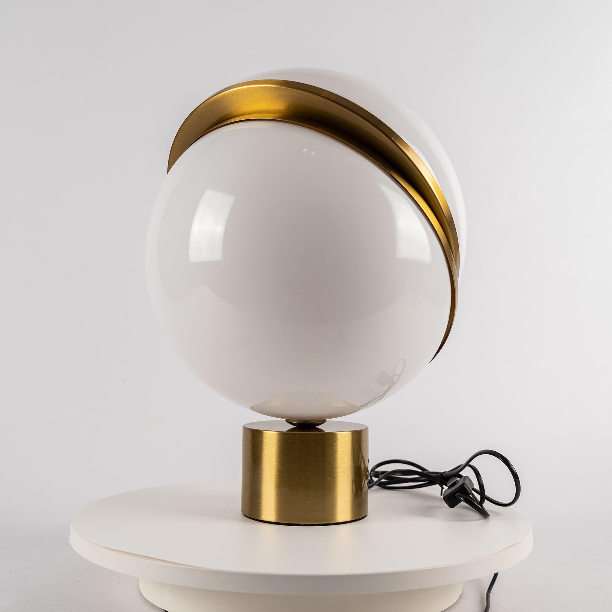 Solaria Futuristic Table Lamp